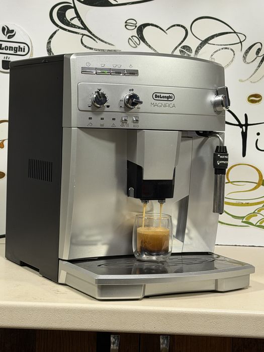 Кафемашина кафе автомат delonghi magnifica с гаранция