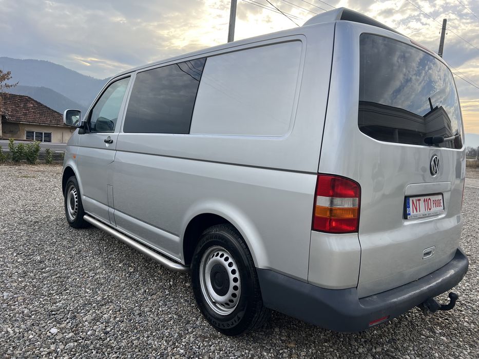 Vw T5 2.5 mixt 5 locuri inmatriculat