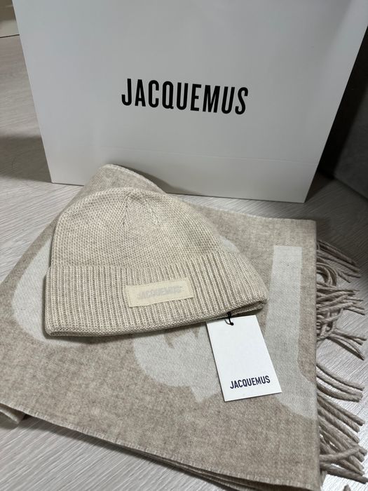 Шапка и шарф JACQUEMUS