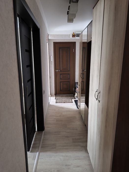 Продается 3 комнатная квартира