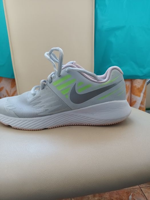 Adidași nike nr 38,5