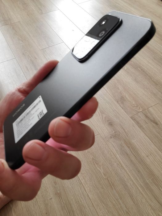 Обмен HONOR 200 интернет5G ОЗУ16 память256