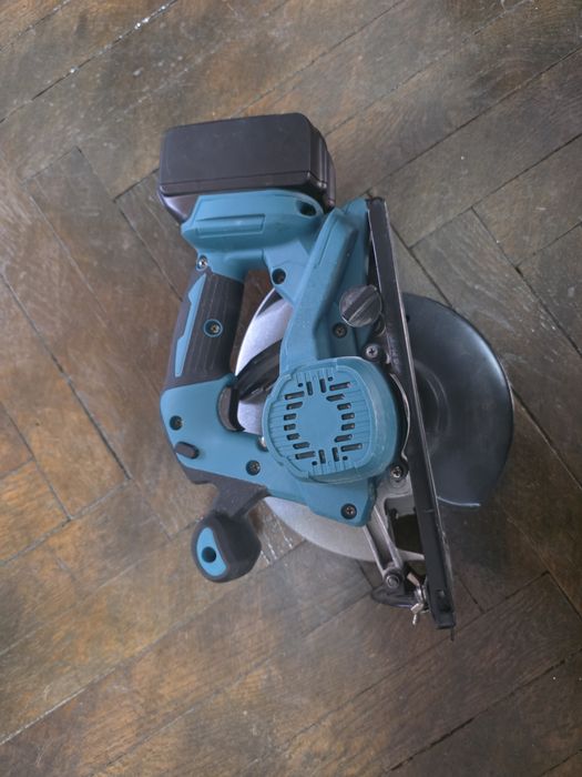 Vand scule electrice