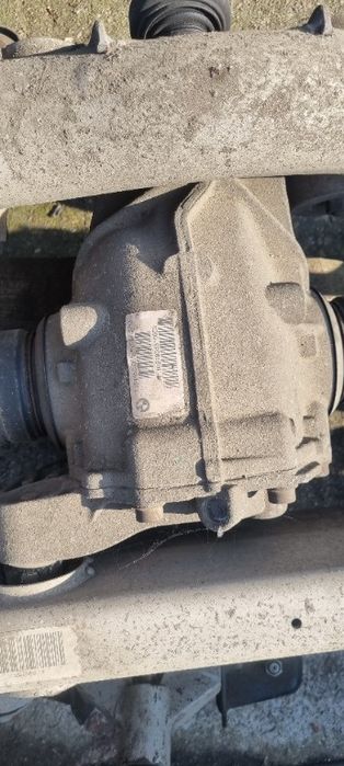 Grup diferential spate bmw seria 5 f10 f11 cod 7584450 raport 2.93