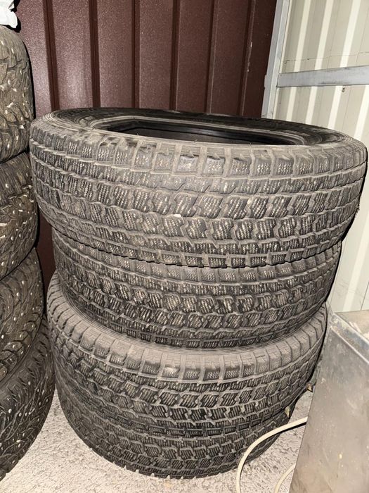 Продам шины зима бу