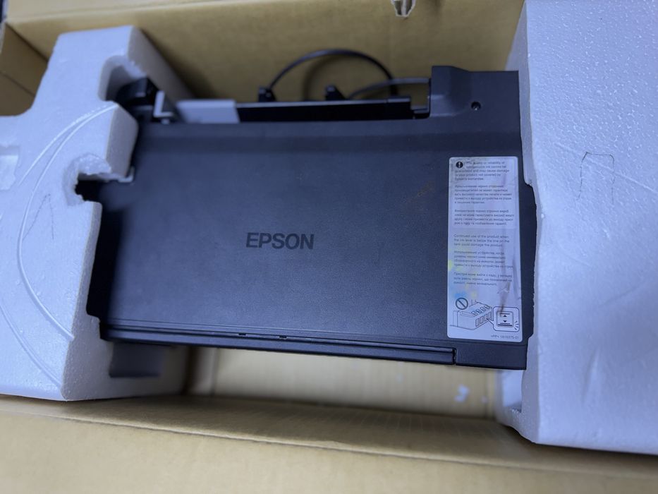 Принтер epson L121, на запчасти