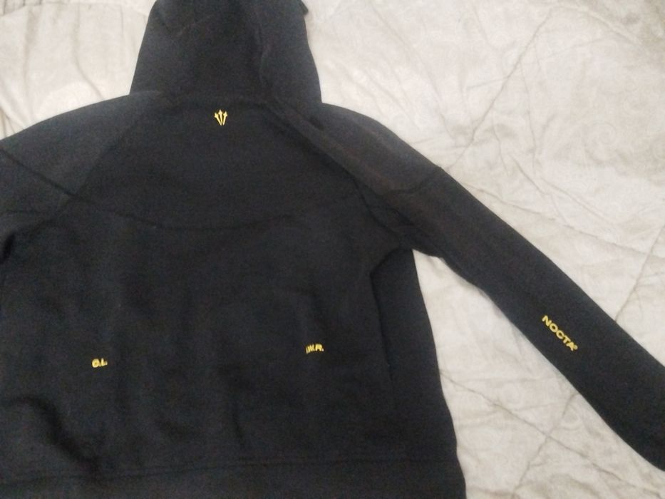 Продам нокту размер м