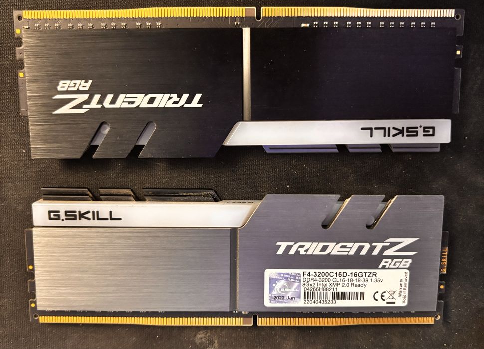 Trident Z 2x8 3200
