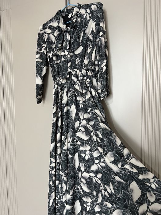 Продам женские платье