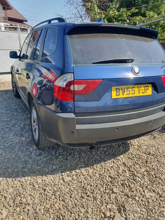 Dezmembrez Bmw x3 e83 an 2006 motor 2.0 d 150 cp M47 carlig remorcare far faruri stanga dreapta etrier etriere planetara stanga dreapta fata spate