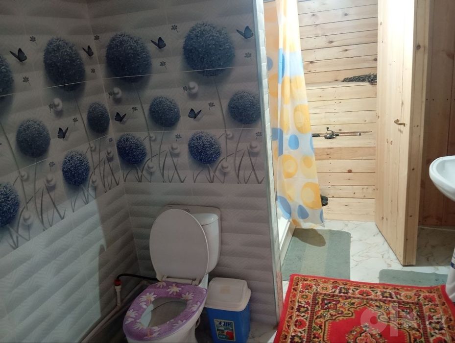 Урганч тумани дарё бу́йида жойлашган барса кулайликларга эга ховли жой