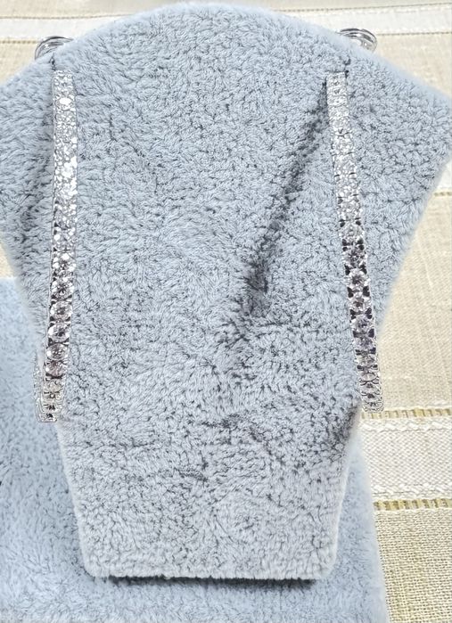 Cercei Aur alb 18k cu Diamante 8CT