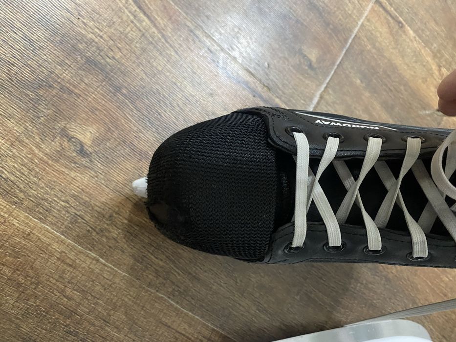 Продам конки 39 размер