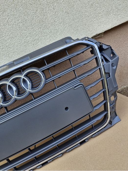 Grila centrala Audi A3 8V NOUA 2013-2016