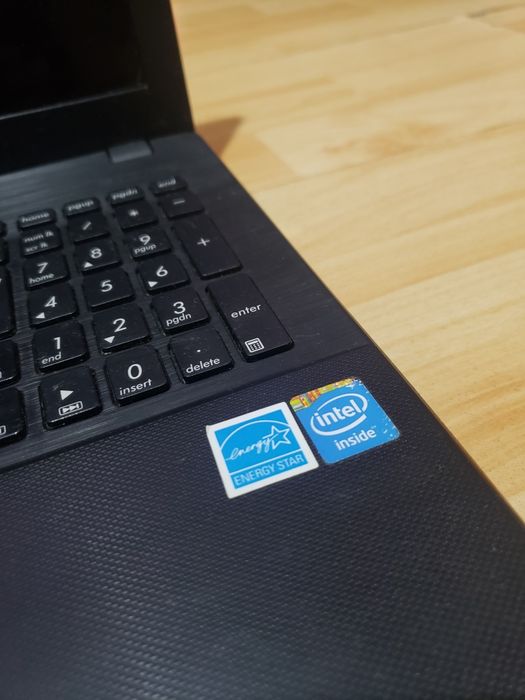 ASUS X551M/128GB SSD/4GB RAM/Intel Celeron 1.86 GHz