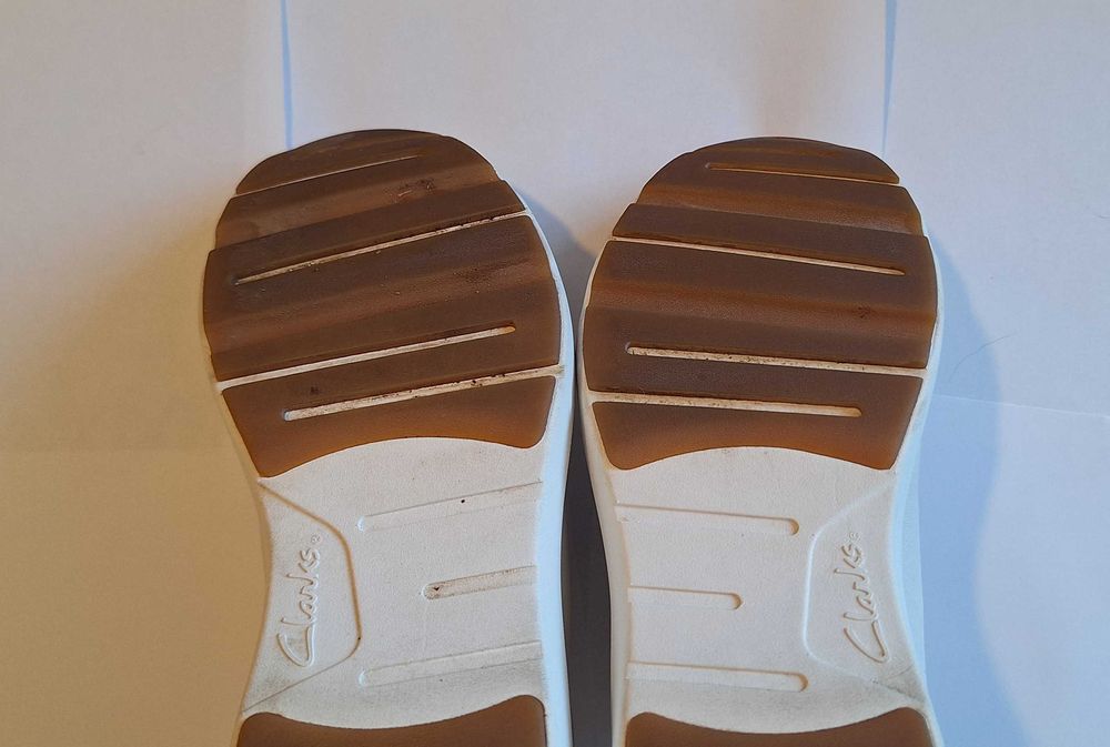 Дамски кожени летни обувки Clarks