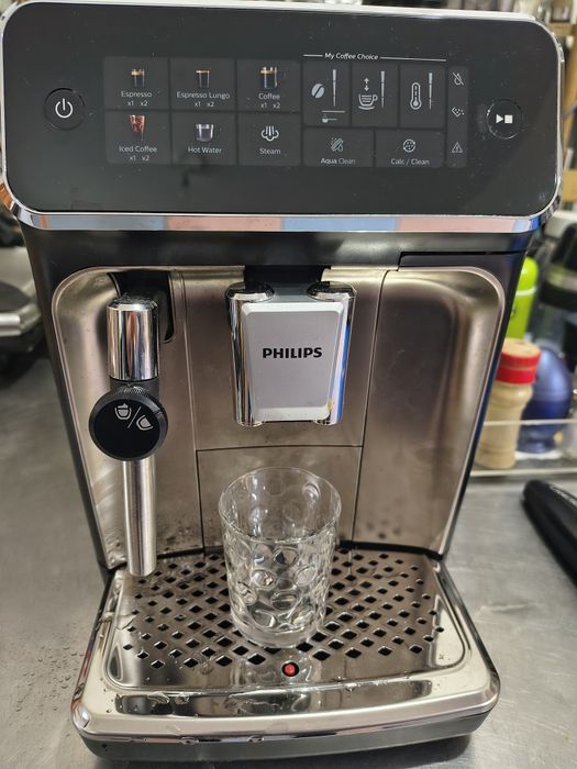 Кафемашина PHILIPS EP3326/90