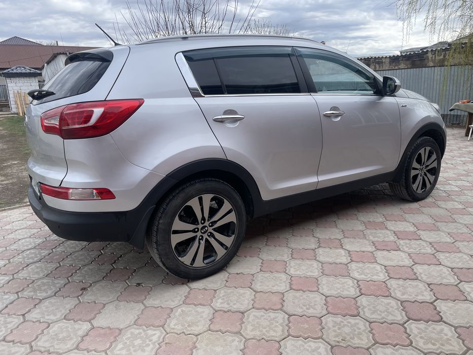 продам киа спортейдж