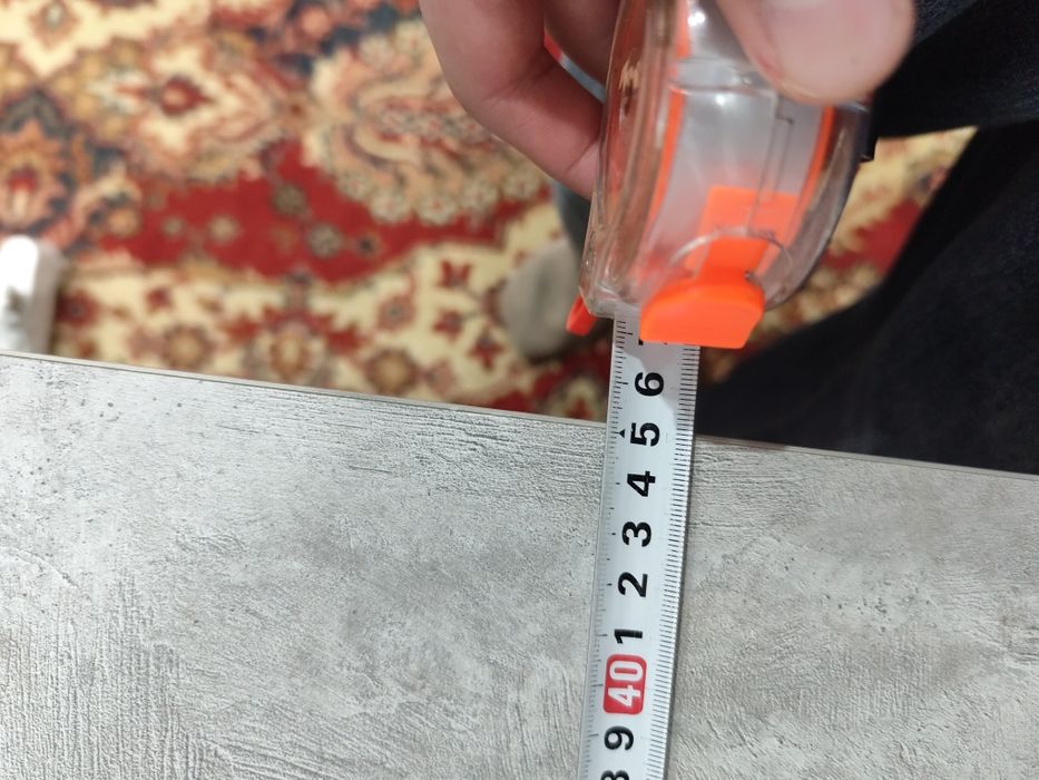 Стол 70*45 в отличном состоянии