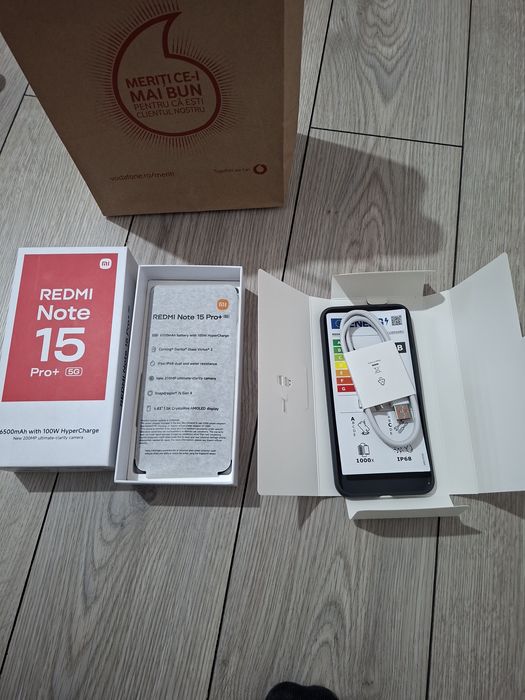 Redmi note 15 pro  plus 12 GB RAM cu 512 memorie