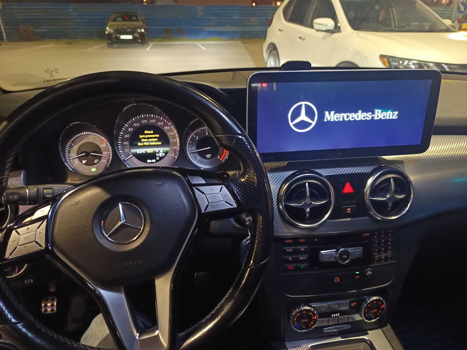 Продавам Мерцедес  ГЛК Уникат!