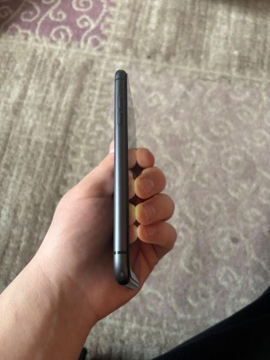 Iphone 11 в хорошем состоянии