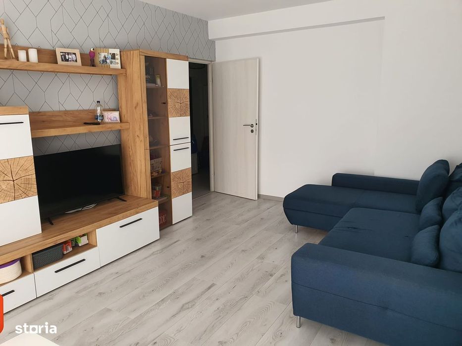 Apartament 3 camere, modern, spatios, mobilat, parcare, zona Tractorul