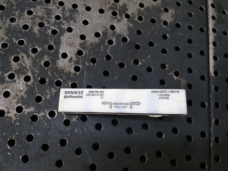 Modul antena gps renault captur 1 j5 h5 285906352r a2c53437537