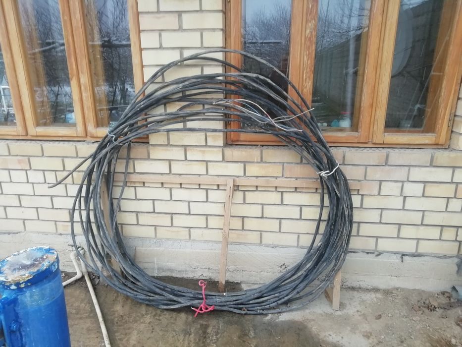 Продаётся электрический кабель