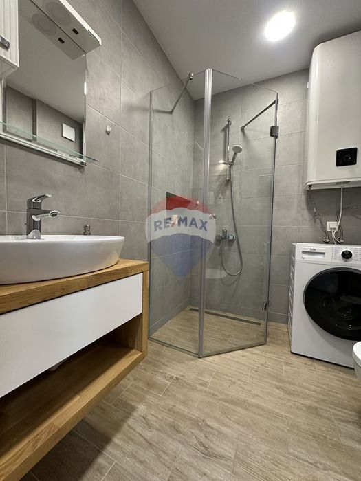 Продава се Двустаен апартамент в к.к. Св.Св. Константин и Елена - 65 кв.м за 2197 €/кв.м - Снимка #9