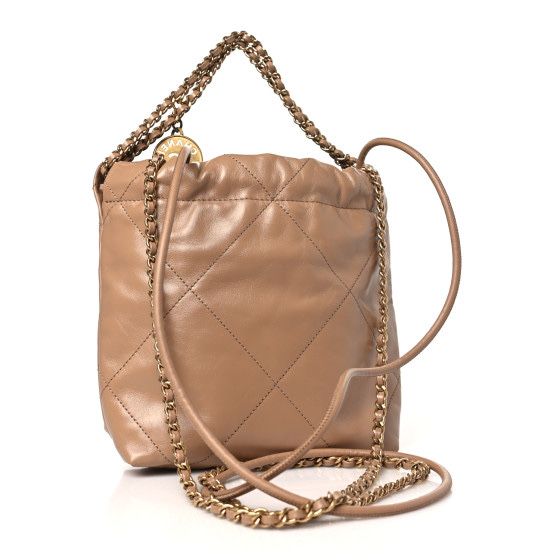 Chanel mini 22 bag