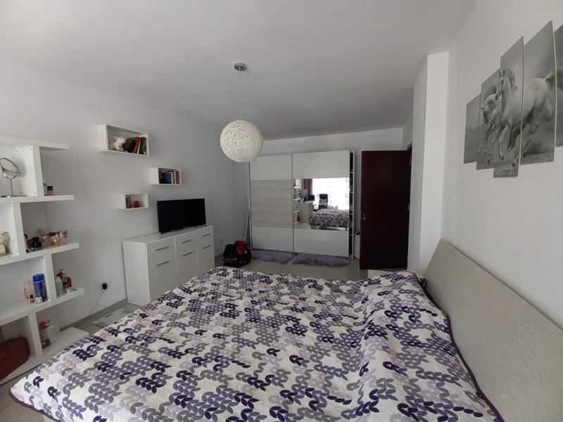 Дава се под наем Двустаен апартамент в София, Кръстова вада - 67 кв.м за 494.7 € - Снимка #2