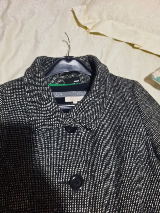 Почти нови палта