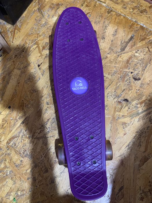 Pennyboard Taco Bell