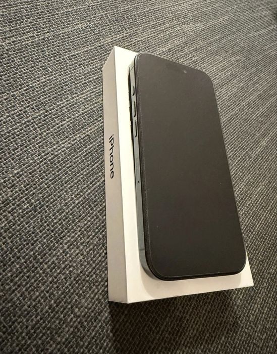 iPhone 16 Pro - Black - 256gb