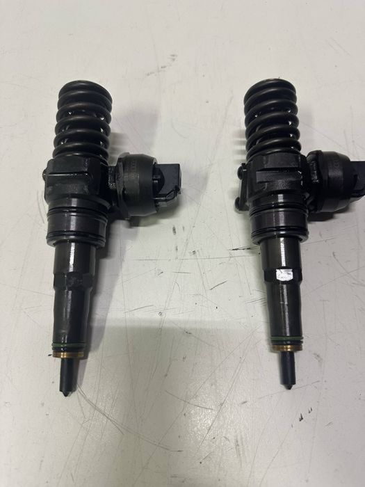 Injector injectoare 1.9 BLS Golf 5 Passat B6 Touran A3 Leon