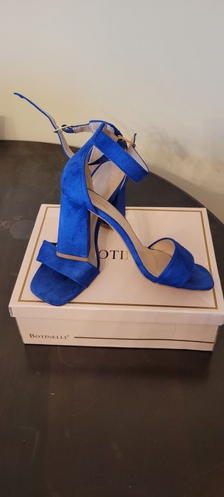 Sandale albastre mas.38