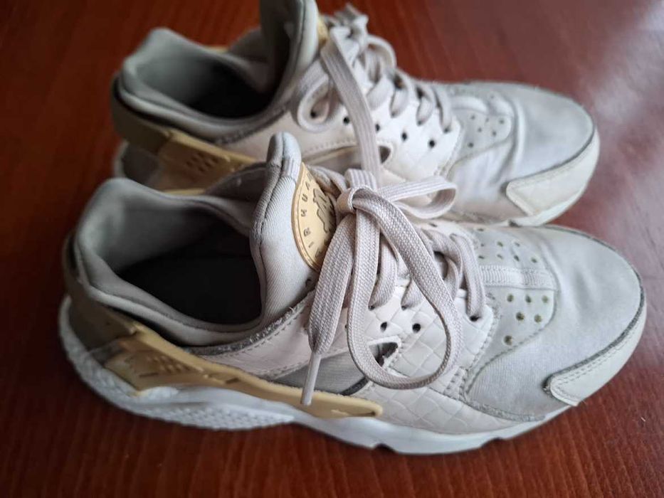 маратонки NIKE - номер 37