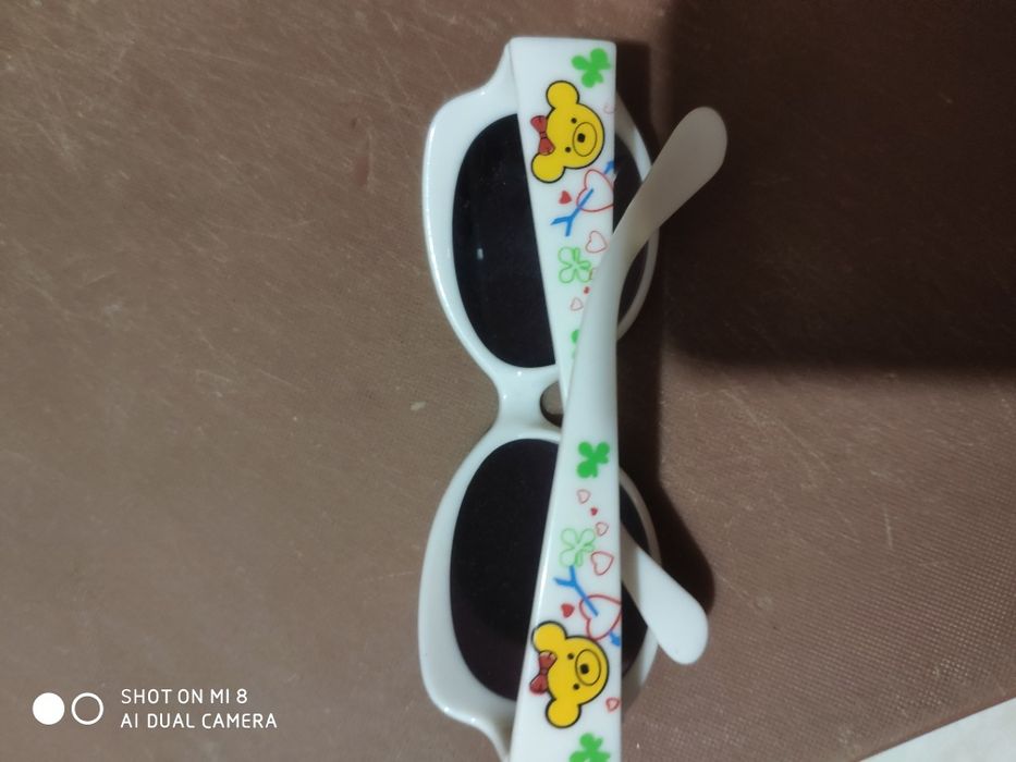 Слънчеви очила за момиче 6-7-8-9г.