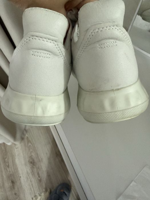 Ecco кросовки женские