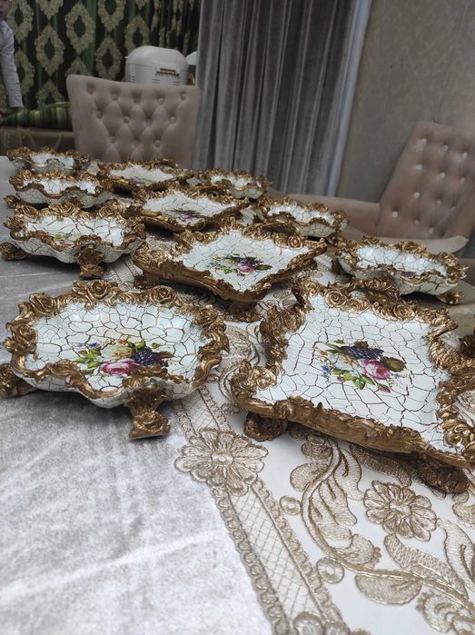 Очень красивые вазы 2 набора