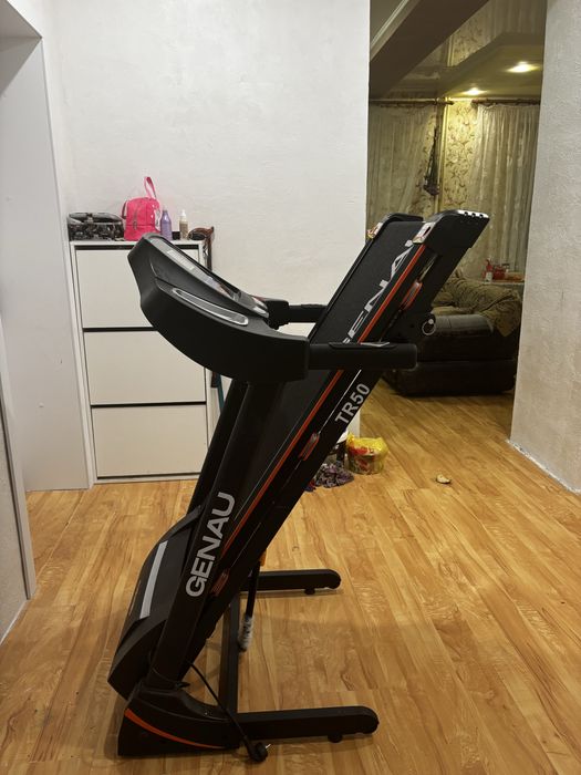 Беговая дорожка Genau