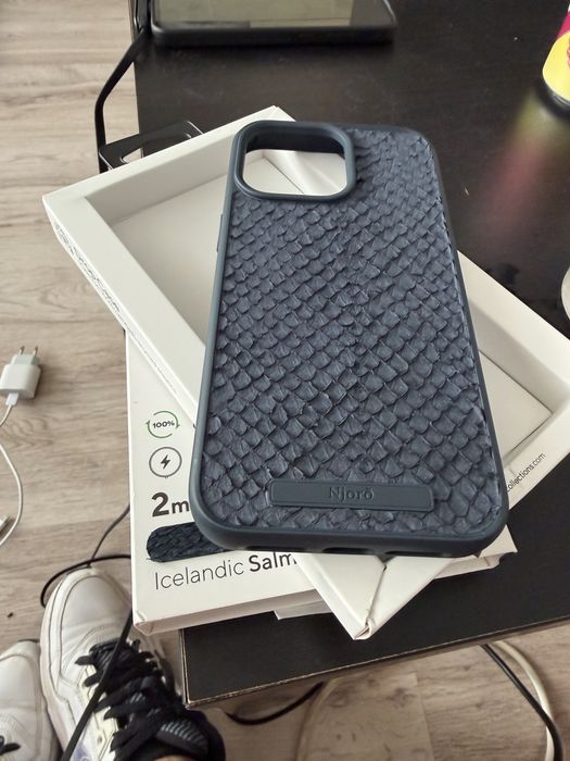 Husă Njord Collections MagSafe pentru iPhone 15 Pro Max