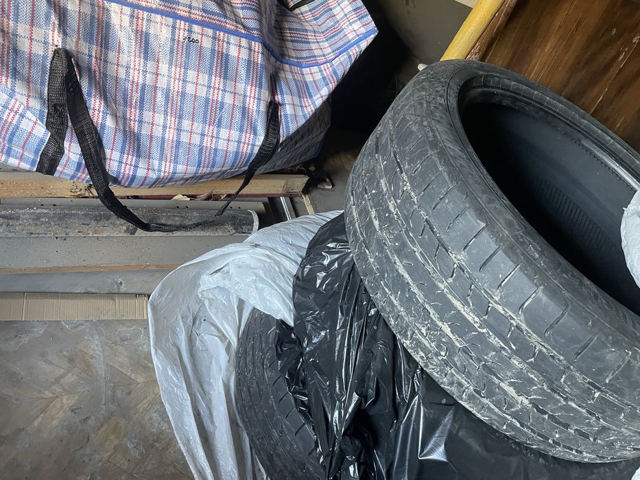 Продам шины в хорошем состоянии