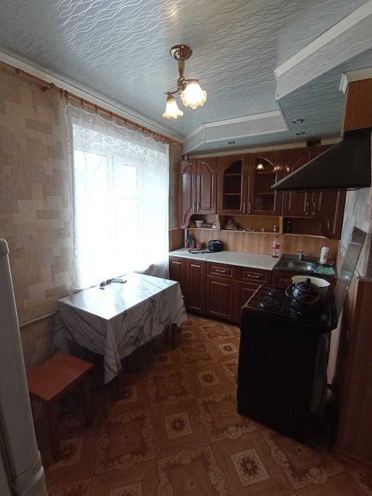 Продам 2 комн. квартиру в Уральске