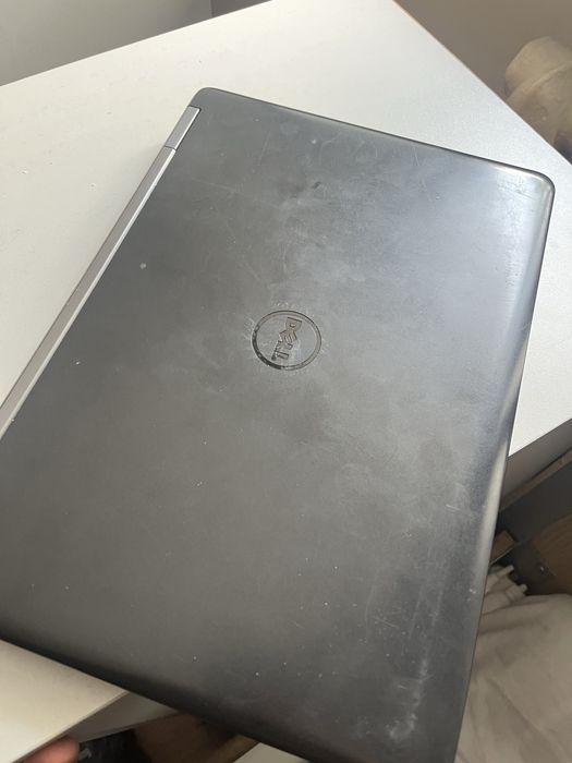Продам ноутбук dell