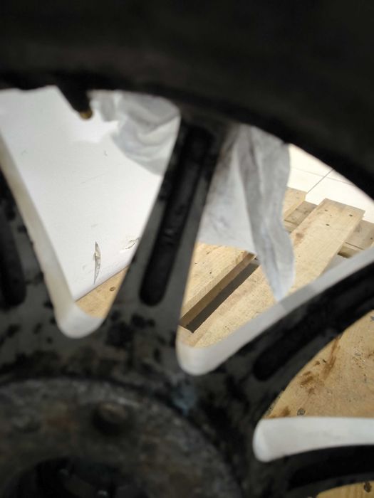 4 Джанти 16 цола, свалени са от Ауди B8