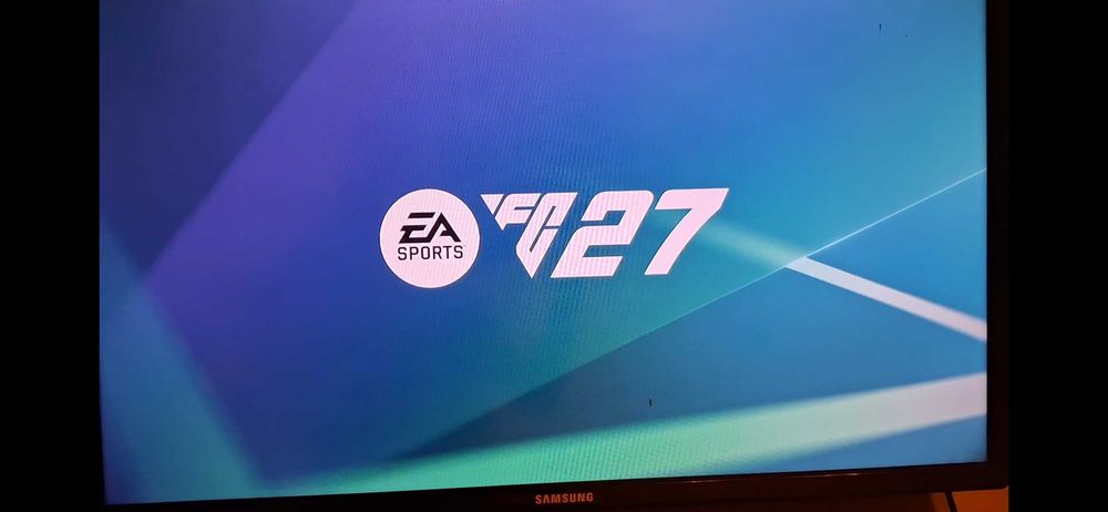 PS4 slim 1Tb с  FIFA27