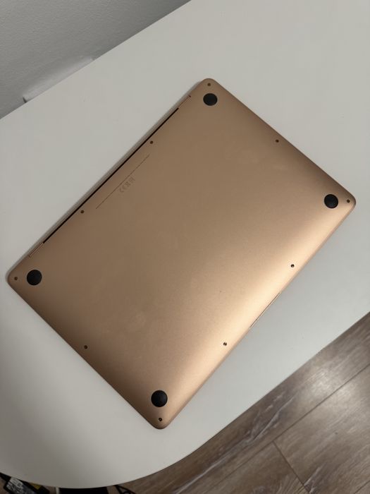 MacBook Air 13" Rose Gold (2018) – Stare Impecabilă / Intel i5 / 8GB RAM / macOS Sonoma