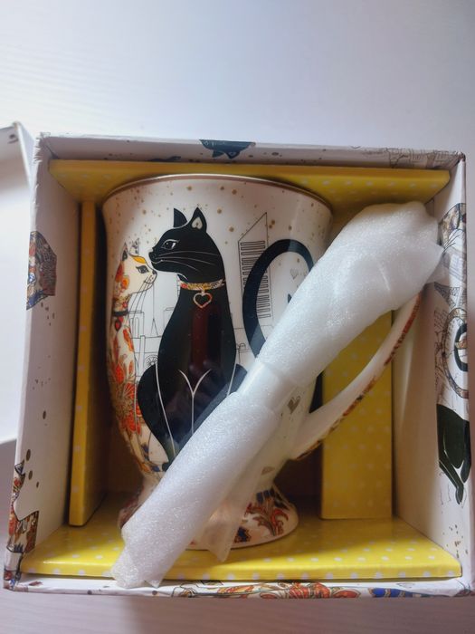 Чаша и лъжичка "Котките"